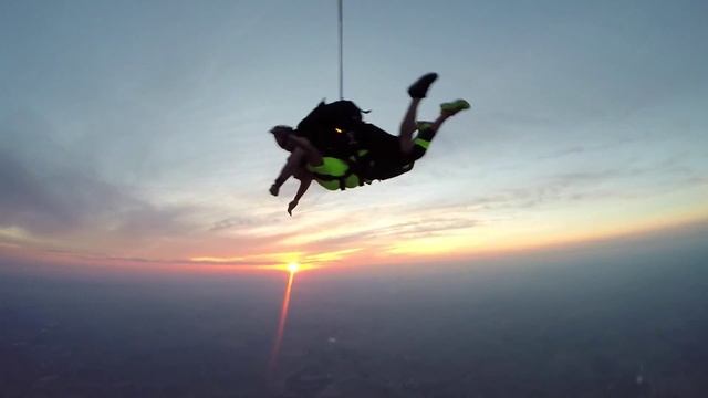 2037 Eman Diad Skydive at Chicagoland Skydiving Center 20150606 Beau Peter смотреть онлайн