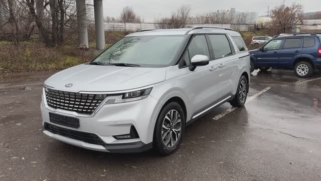 Kia CARNIVAL (2021)