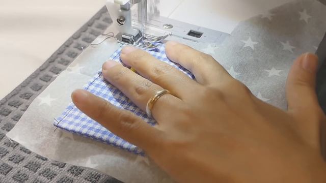 DIY Easy Zipper Money and Card Denim Purse Out of Old Jeans | Tutorial | Upcycled Craft смотреть онлайн