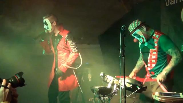 SPARK! - Genom Stormen (Live @ Darkest Night 2018 Retie - 14-04-2018) смотреть онлайн