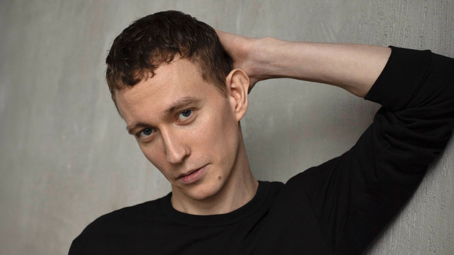 Визитка Александра Медведева 2024 г. смотреть онлайн