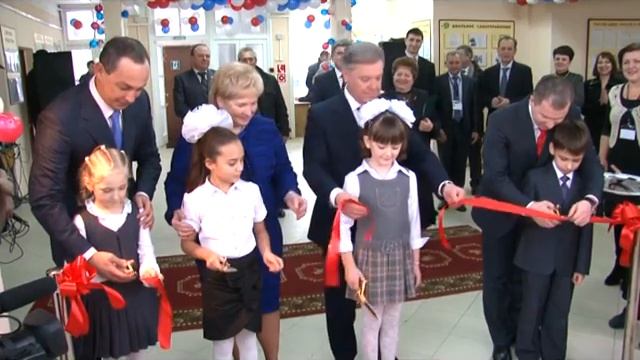Губернатор Громов посетил Серпуховский район.mpg смотреть онлайн