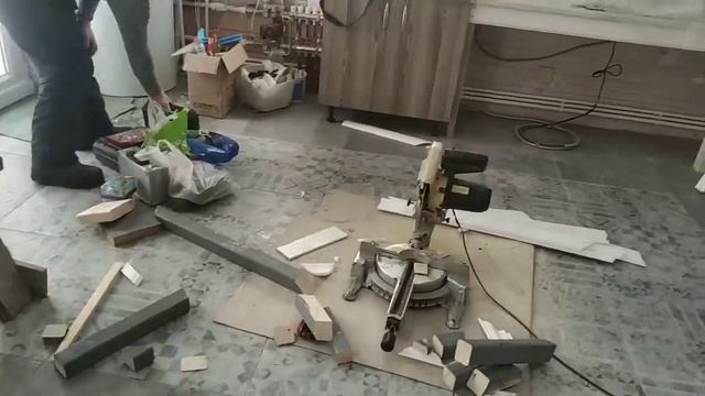 Сложное задание с 4-мя переключателями, ужасно собранным щитом, просевшим брусом. смотреть онлайн