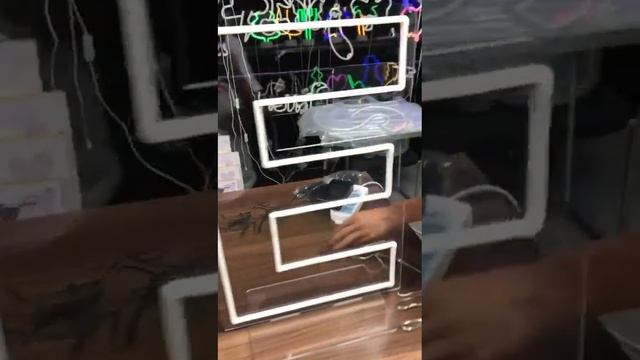 24″ Tall Letter Neon Sign смотреть онлайн