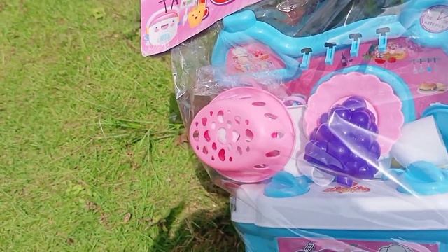 Hunting for Snacks and Toys , Ice Cream , Wafello , Upin & Ipin , Banana Boat , Ice Rainbow, Yupi 3 смотреть онлайн