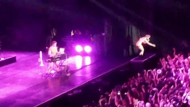 KARMIN - Brokenhearted Live in JavaSoulnation Senayan 10/04/13 смотреть онлайн