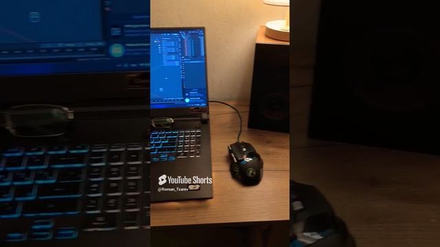 Идеальное рабочее пространство 😁 #shorts смотреть онлайн