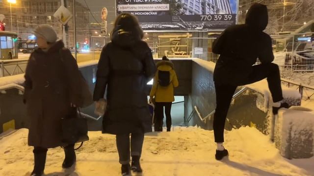 Сегодня в Петербурге снежно смотреть онлайн