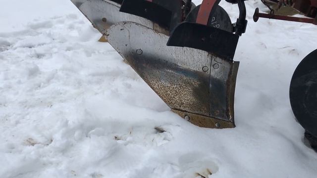 УГЛОСНІМИ І ОБРІЗНІ ДИСКИ, ДОРОБОТКА ПЛУГА 3-30 ЗАВЕРШЕНА смотреть онлайн