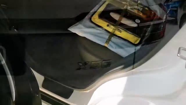 Car Delivery On Christmas Eve | Proton X50 Flagship смотреть онлайн