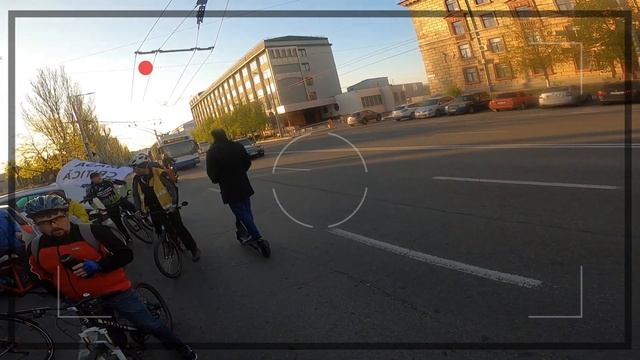 ИОН ЧЕБАН НА САМОКАТЕ смотреть онлайн