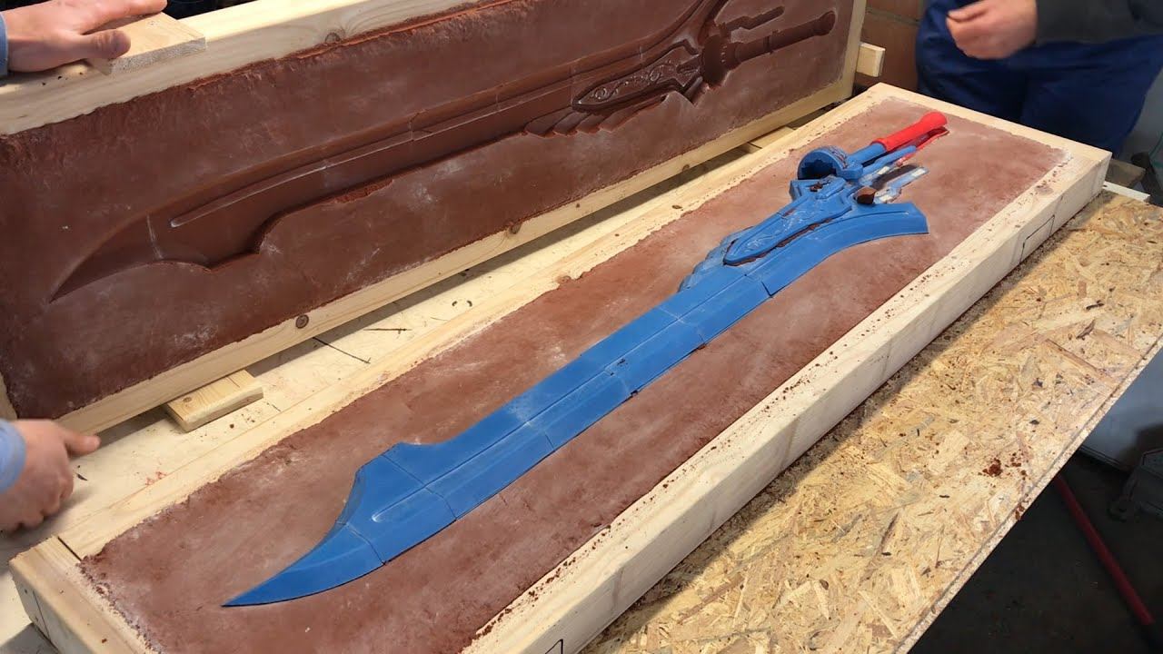 Giant Aluminium Casting Devil May Cry Red Queen Sword of Nero смотреть онлайн