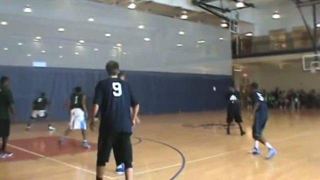 D.J. Jones - 5'9" Guard #3 - LB Showcase Highlights смотреть онлайн