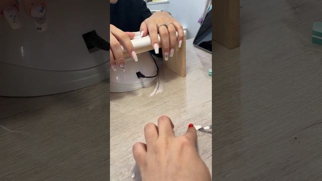 ДИЗАЙН С БАБОЧКАМИ, ДЕЛАЕМ НОГТИ ПОД АТАКУ ТИТАНОВ❤️ смотреть онлайн