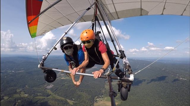 Nan Krichinsky Tandem Hang Gliding at Lookout Mountain Flight Park смотреть онлайн