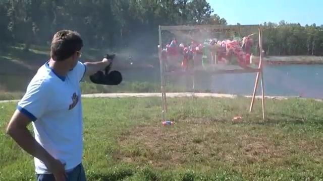 FPS Russia -- Глок с большой обоймой смотреть онлайн