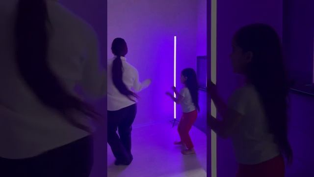 #фары #dance #shortsvideo #dancinggirl #monicaajami #тренды #фарыфары смотреть онлайн