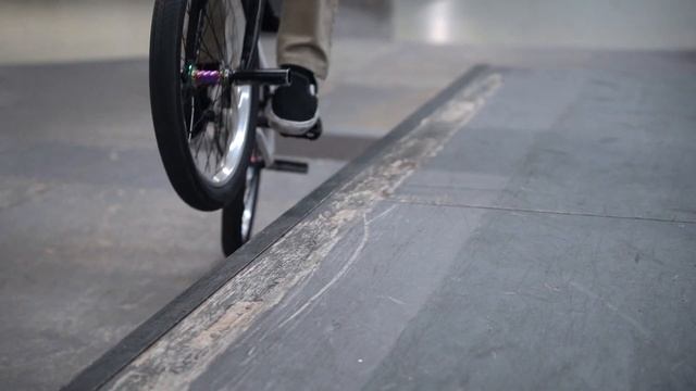 Как сделать дабл пег гринд | HOW TO DOUBLE PEG GRIND | Выпуск 20 смотреть онлайн