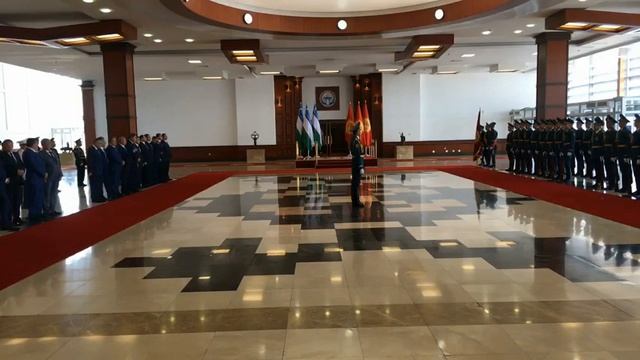 В Бишкек прибыл президент Узбекистана Шавкат Мирзиеев смотреть онлайн