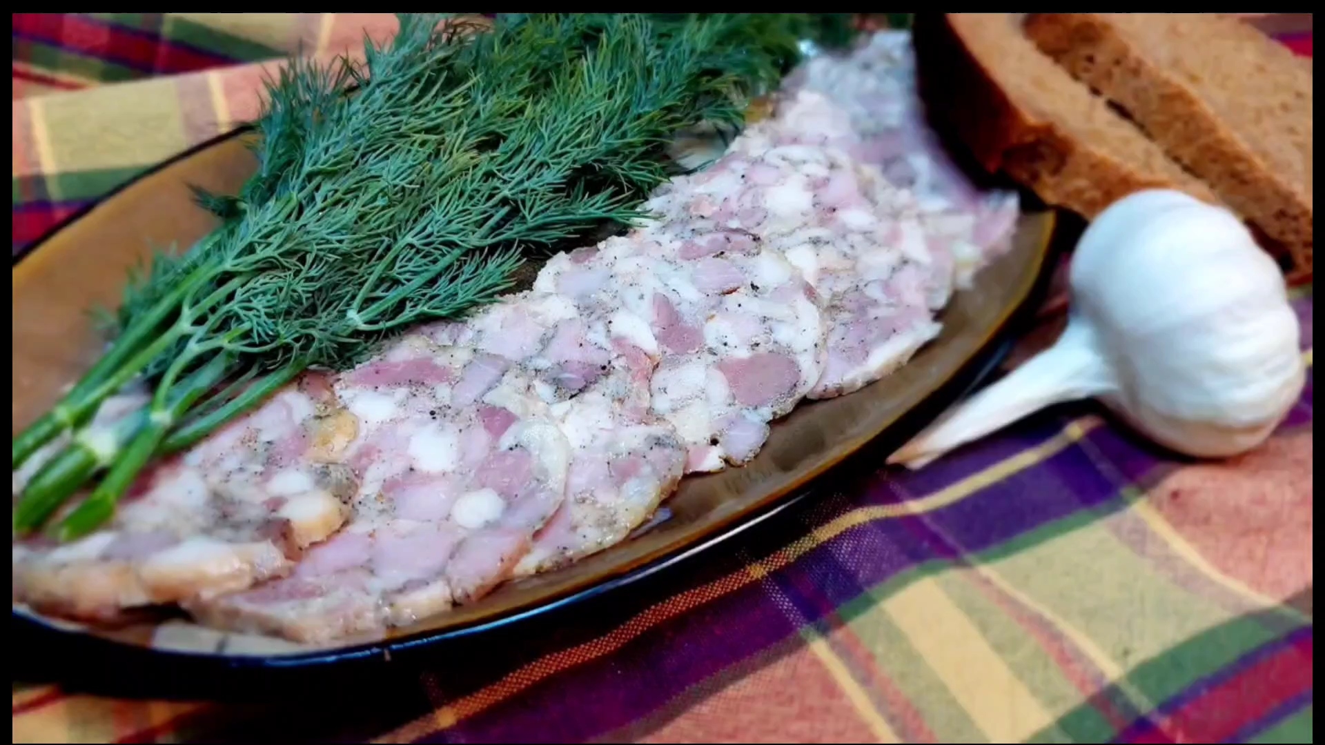 Домашняя Ветчина в духовке - просто и доступно на Новый год 2025