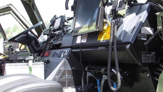Walkaround KMW Dingo Allschutz-Transport-Fahrzeug (ATF) смотреть онлайн