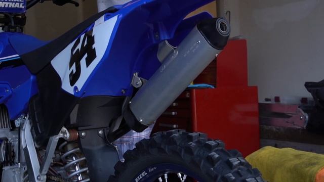 2021 YZ250 R304 SHORTY VS. STOCK смотреть онлайн