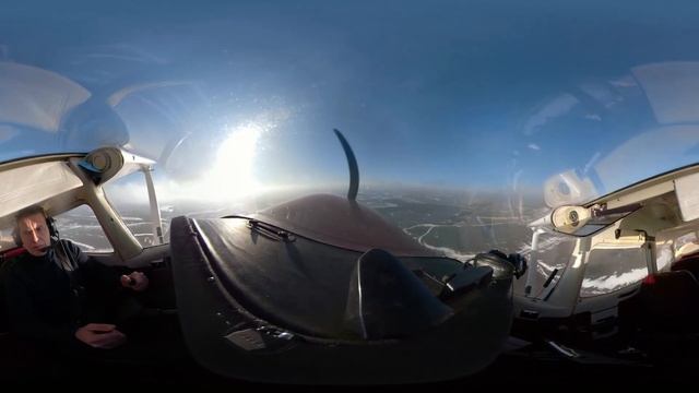 14-02-2022 полет по кругу с облаками! самостоятельный полёт! Cessna-172. Видео 360 смотреть онлайн
