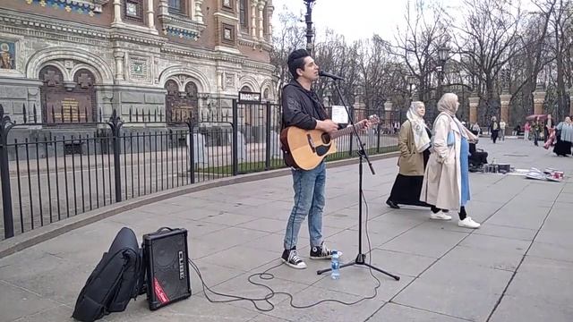 УЛИЧНЫЕ МУЗЫКАНТЫ ПИТЕРА (9) 26.04.23. смотреть онлайн