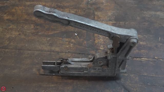 Степлер ACME 1960-х годов [Реставрация] смотреть онлайн