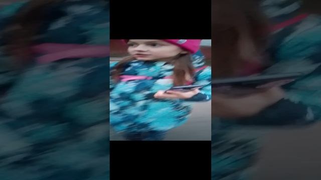 дурочки сплю булочку мы увидели дурочек с переулочек Да который она на нами издеваются постоянно Кто смотреть онлайн