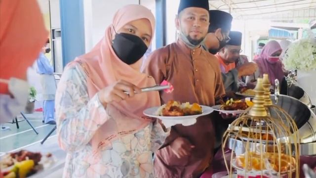 Episod 140 : Majlis Persaraan Cikgu Zarina binti Johari смотреть онлайн