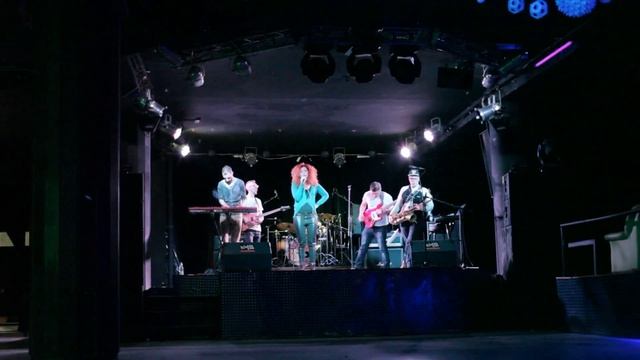 Юлия Коган. саундчек MonaClub Moscow 18/03/2016 смотреть онлайн