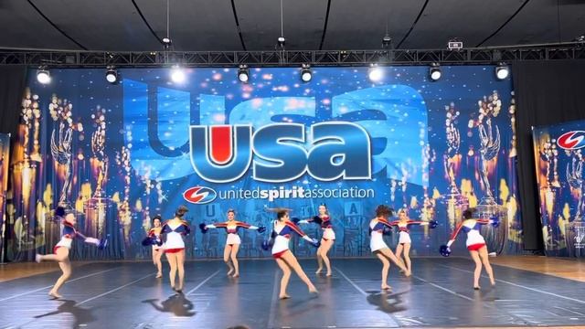 (2022) USA National Champions JV Song Advanced Pom смотреть онлайн