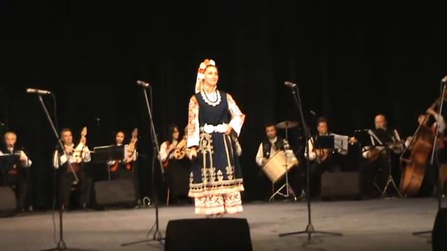 АНС. Ф.КУТЕВ КОНЦЕРТ В ГР. СИЛИСТРА . СОЛИСТКА НИНА АРНАУДОВА -2 смотреть онлайн