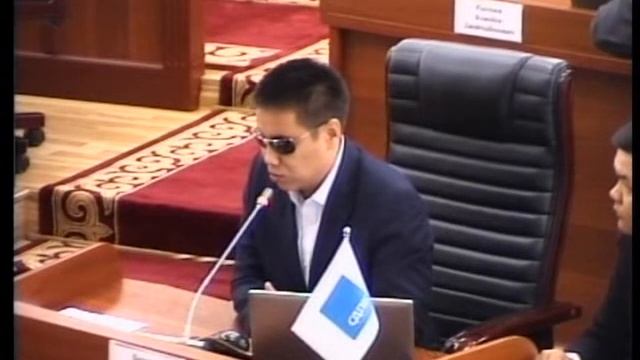 Выступление Дастана Бекешева о введении пятидневной учебной недели смотреть онлайн