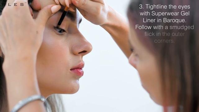 ELES Cosmetics Signature Makeup Look in 5 Easy Steps смотреть онлайн