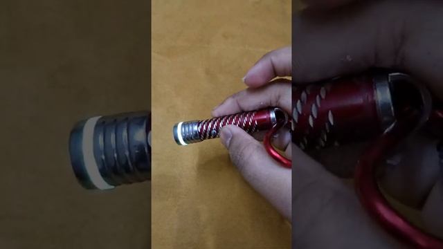 3 in 1 laser light mini with keychain lock 🔐!!😁❣👍 смотреть онлайн