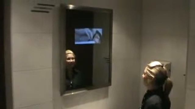 Advertising Magic Mirror Display смотреть онлайн
