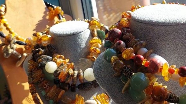 Бусы из янтаря ☀️☀️☀️ Чем полезен янтарь? Лечебные и магические свойства 🙌 Бусы на продажу