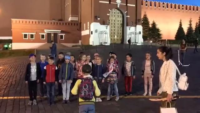 Построение на Красной площади (май 2018 года)(2) смотреть онлайн