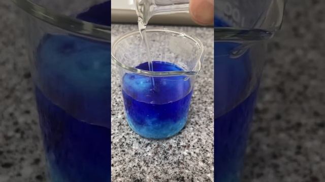 [화학실험] 수산화 구리 + 구리 암모니아 착물과 염산의 반응 Cu(OH)2 + Cu NH3 complex + HCl rxn смотреть онлайн