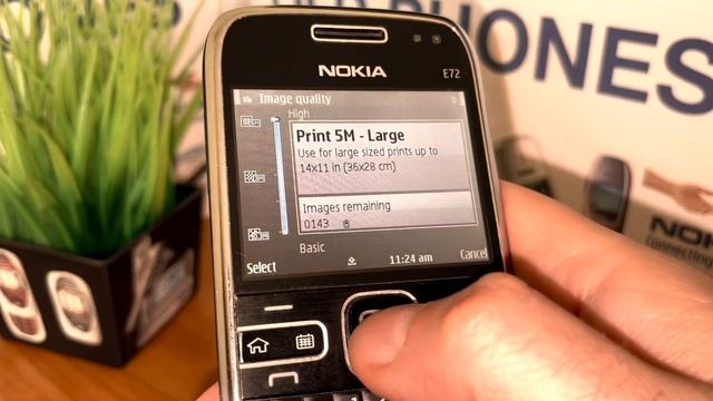 Nokia E72 - By Old Phones World