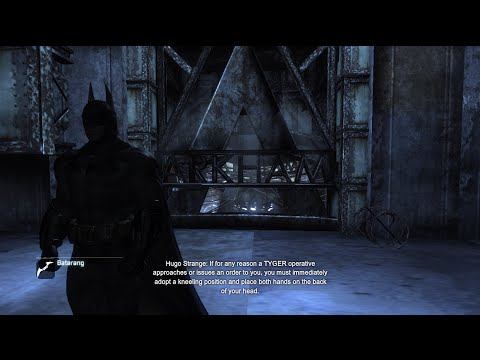 Batman: Arkham City Blue Hells #1 - Outside the Intro Room смотреть онлайн