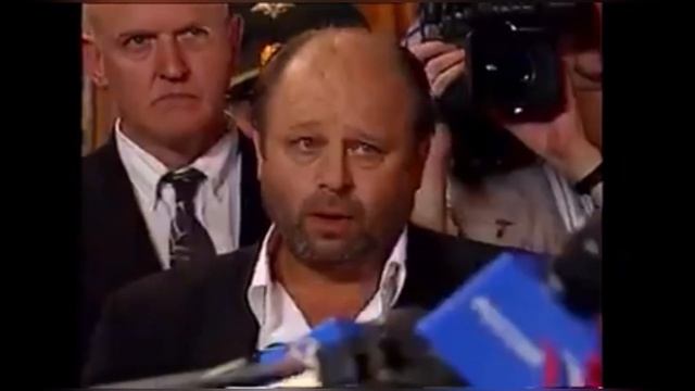 Сценарии паразитов Запрещаю! смотреть онлайн