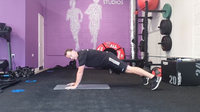 Plank Skull Crushers (ADF) смотреть онлайн
