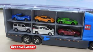 Играем в машинки ! Строим гоночную трассу !