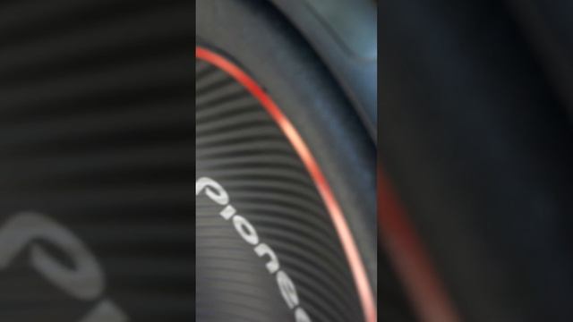 1300 watt 12" Pioneer sub in single cab chevy silverado 1500 смотреть онлайн