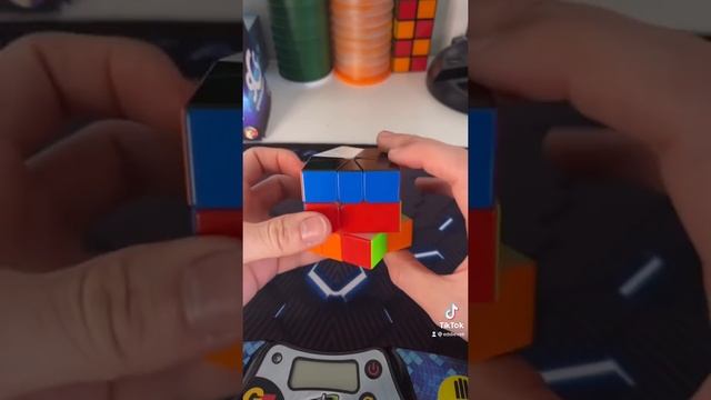 Why Square-1 is SO HARD! 😭 смотреть онлайн