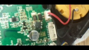 Робот-пылесос Polaris PVCR1028 не работает (ремонт на 50руб.)