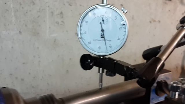выставляю переднюю бабку по скалке смотреть онлайн
